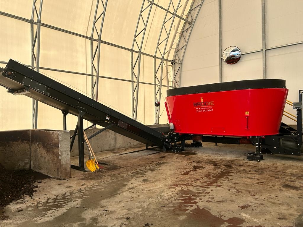 Industrial conveyor.